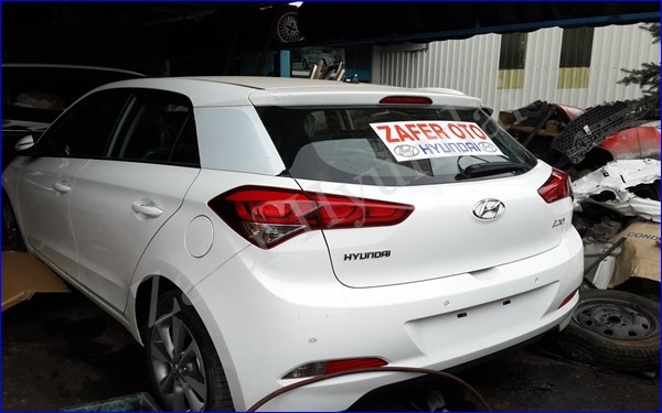 Hyundai i20 çıkma sağ stop - zafer hyundai