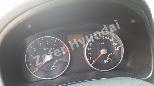 Hyundai accent era çıkma kilometre saati - zafer hyundai