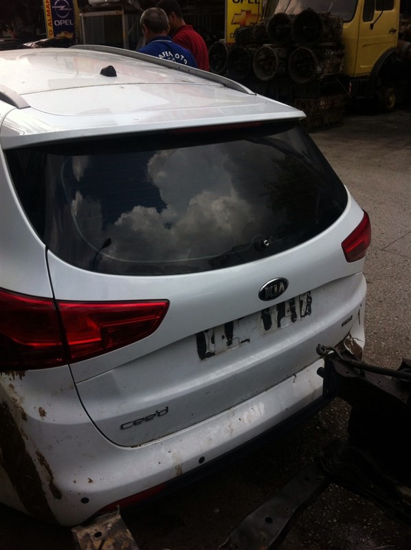 Zafer Oto Hyundai 2013 Kia Ceed Bagaj Kapağı